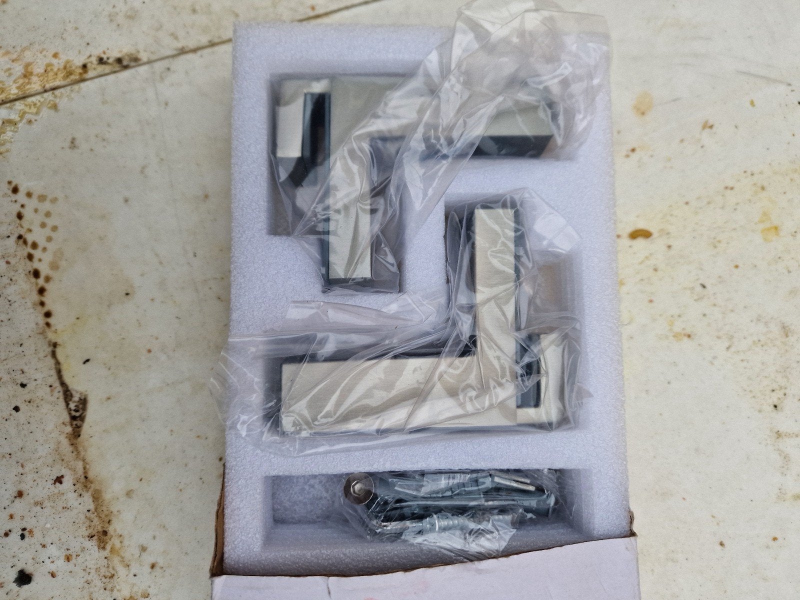 TABLARTRAGER-SET - Plankdragers RVS-look gelakt, Ophalen of Verzenden, Nieuw, Overige typen, Rvs