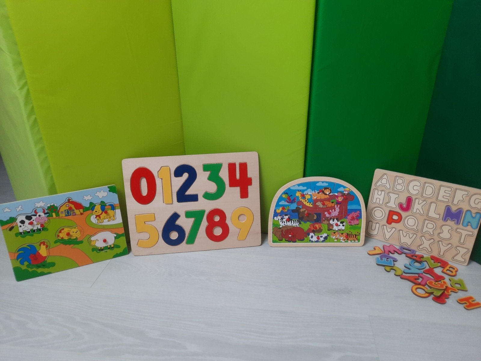Leuke en leerzame kinderpuzzels, Kinderen en Baby's, 2 tot 4 jaar, Gebruikt, Ophalen of Verzenden, Van hout