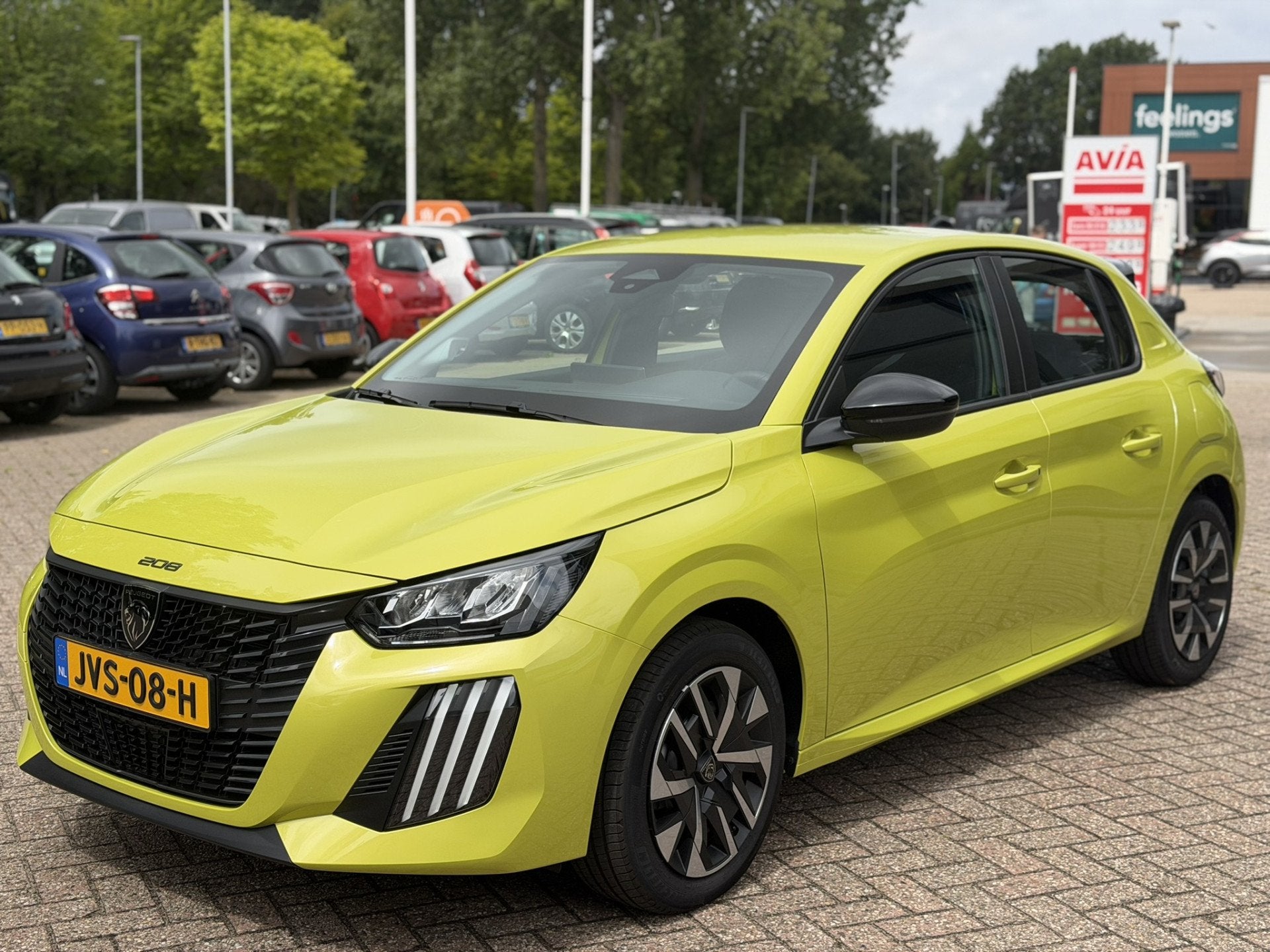 Peugeot 208 1.2 Hybrid 110 e-DCS6 Style Automaat|Navigatie|T, Gebruikt, 1199 cc, Hybride Elektrisch/Benzine, Hatchback