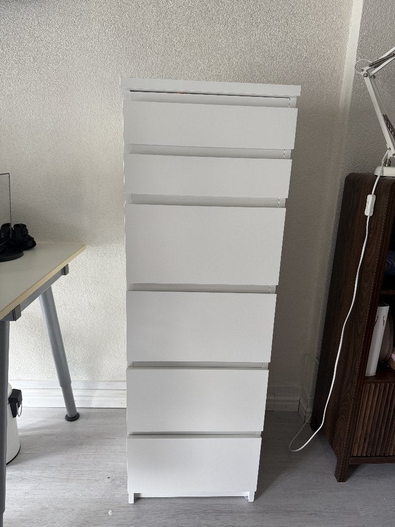 MALM ikea ladekast wit, 6 lades en spiegel