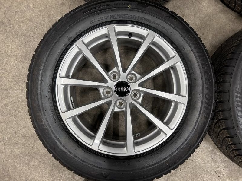 17 inch originele velgen + winterbanden Audi A6 C8 4K0601025, Gebruikt, -, -, Banden en Velgen