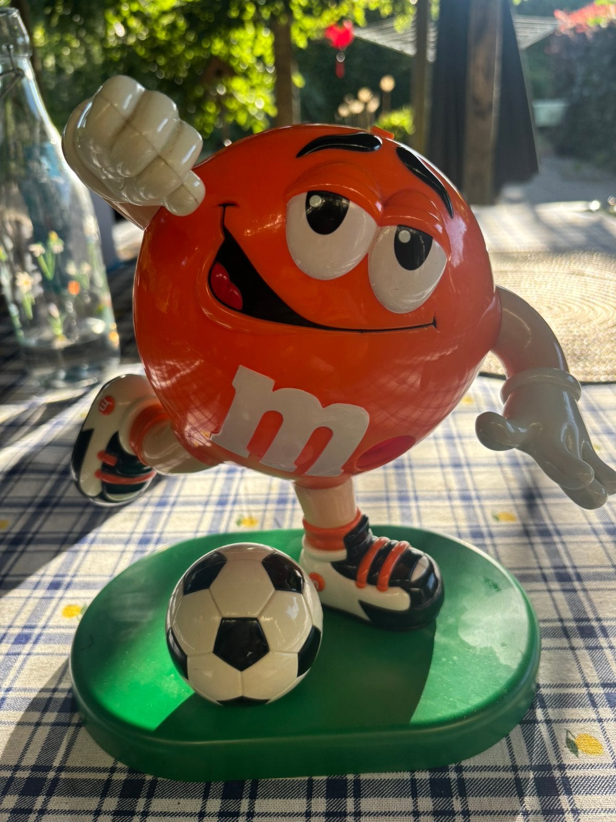 M&M retro snoepautomaatje ‘voetbal’ editie, Ophalen of Verzenden, Zo goed als nieuw, Gebruiksvoorwerp