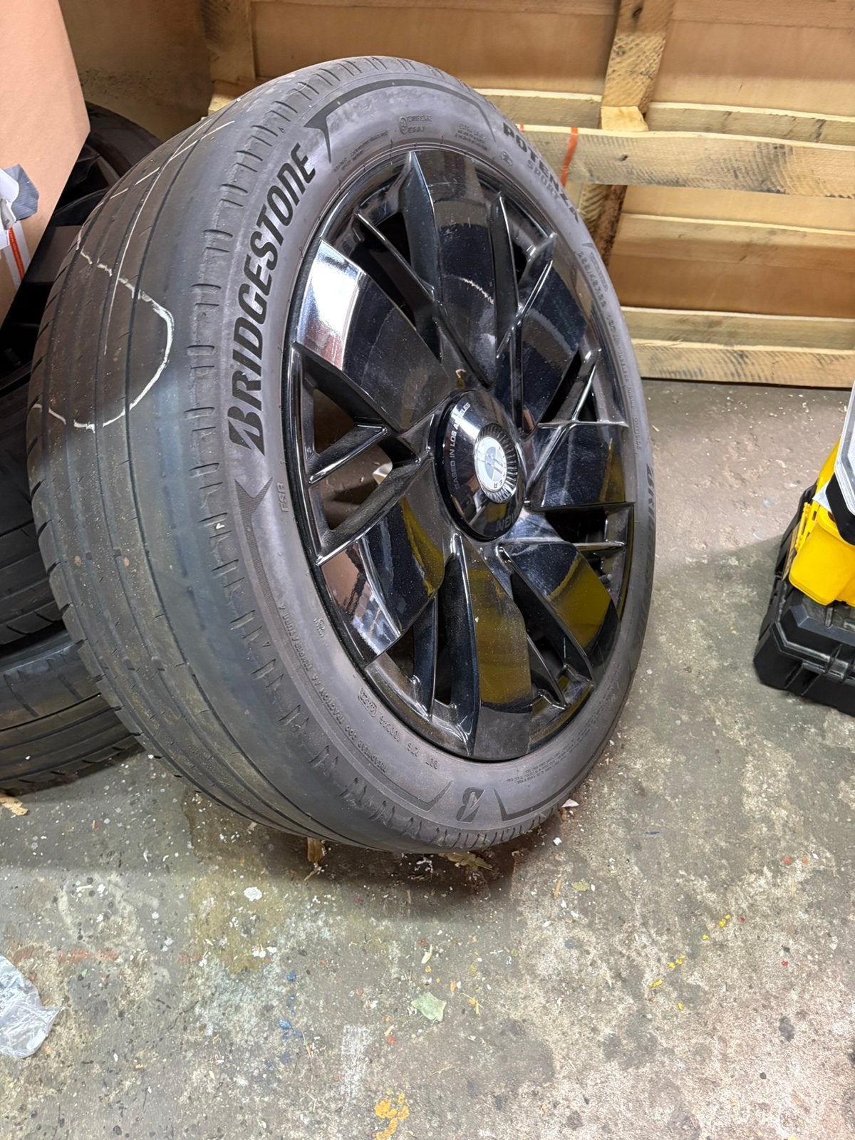 Fisker 22 inch velgen 4x, Ophalen, Gebruikt