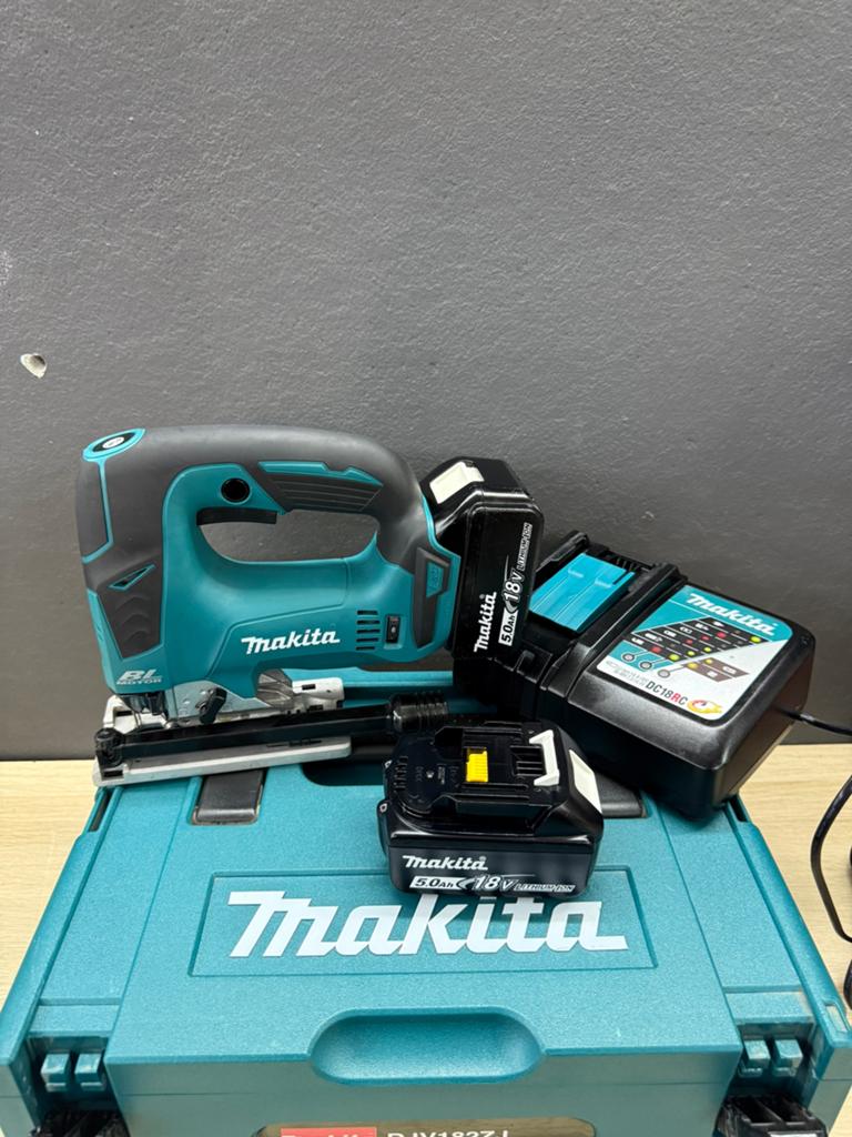 Makita DJV182, Ophalen, Decoupeerzaag, Zo goed als nieuw, 30 tot 70 mm