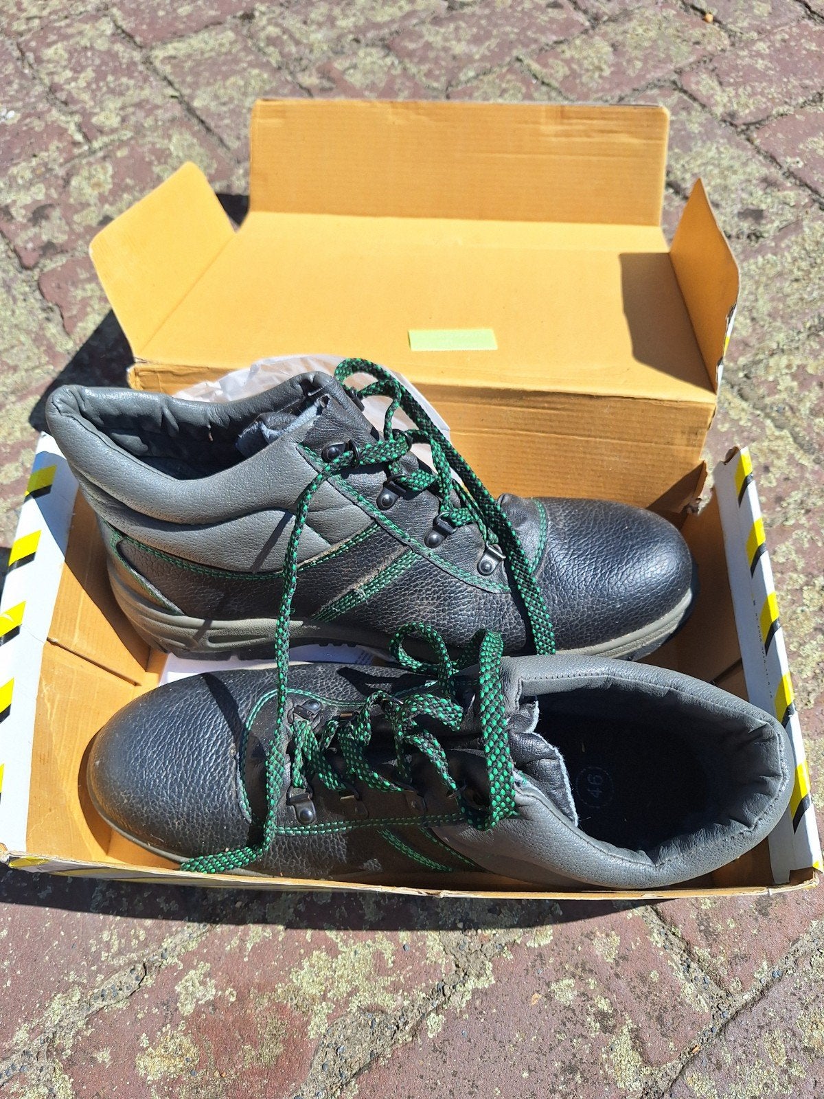 Werkschoenen met stalen neus (46), Ophalen