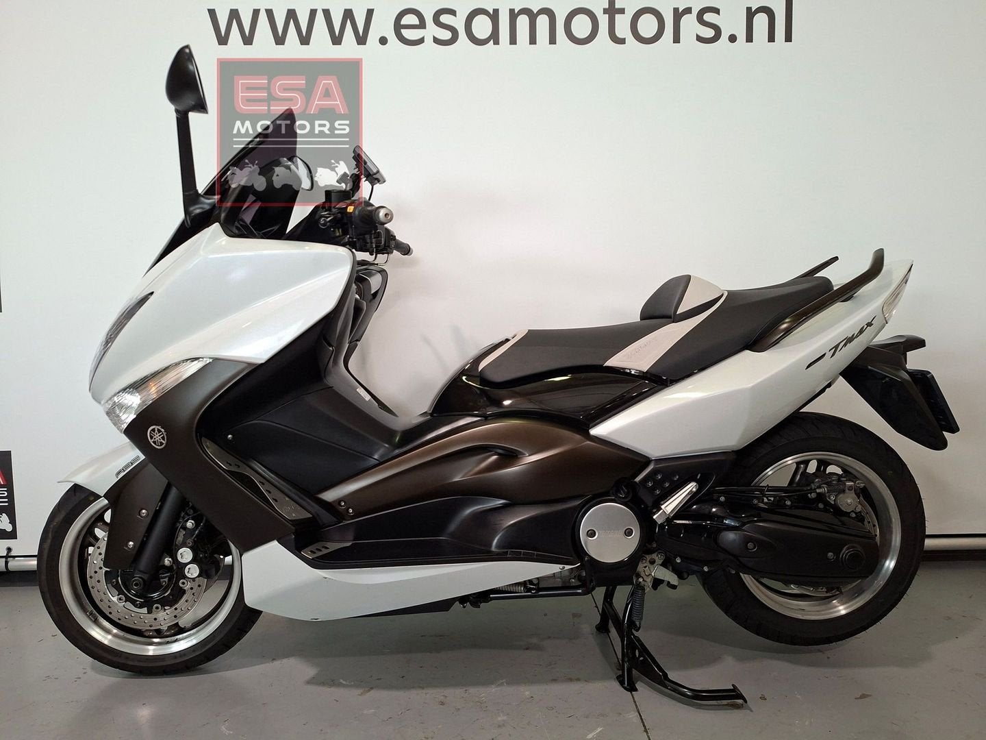 YAMAHA T MAX 500 ABS Whitemax 2010 - navi - garantie - top, Motoren, 499 cc, Bedrijf, Onbekend, YAMAHA