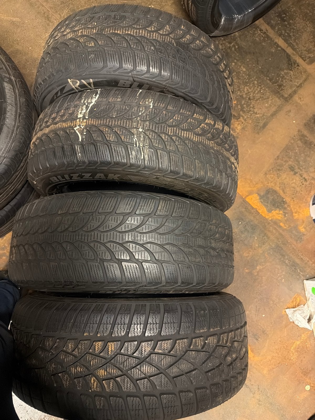 4x Winterbanden 225/55R17 97H - Bridgestone Blizzak LM-32, Ophalen of Verzenden