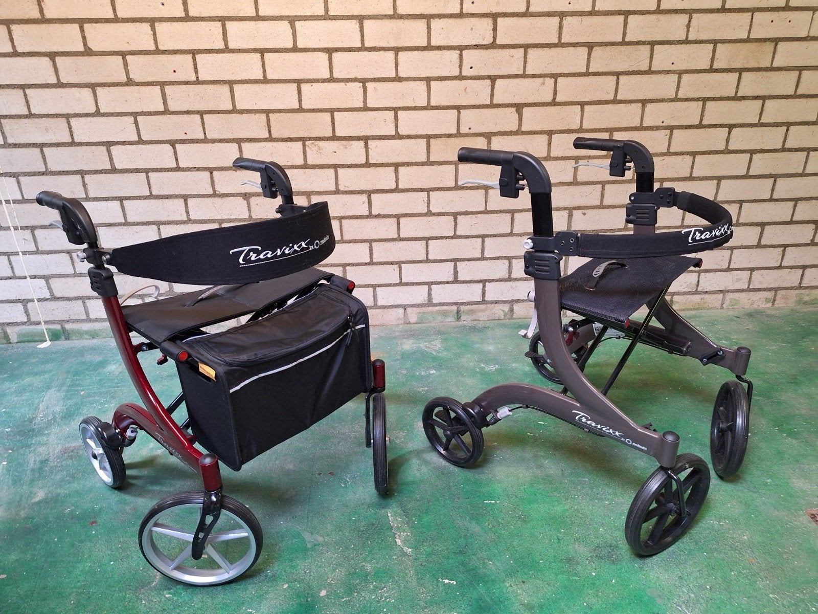 Twee moderne, luxe rollators, Diversen, Rollators, Ophalen, Zo goed als nieuw