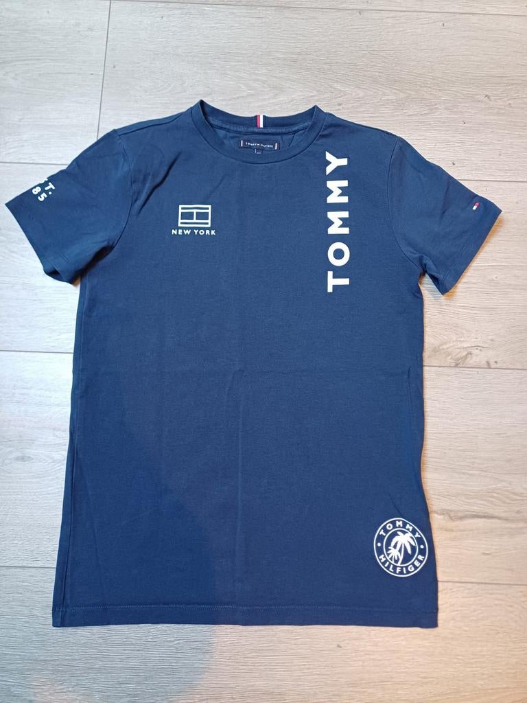 Tommy Hilfiger t-shirt maat 164, Kinderen en Baby's, Kinderkleding | Maat 164, Ophalen of Verzenden, Shirt of Longsleeve, Jongen