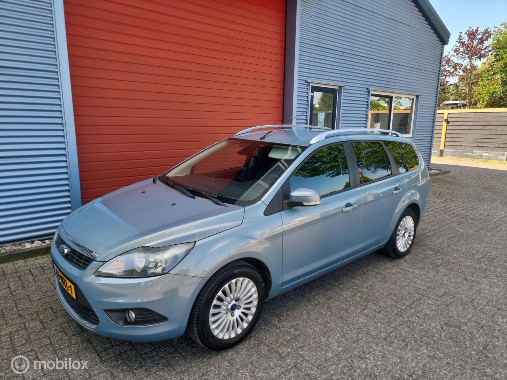 Ford Focus Wagon 1.6 Trend. Navi, Cruise, ECC, PDC, Trekhaak, 1596 cc, Gebruikt, 4 cilinders, Origineel Nederlands