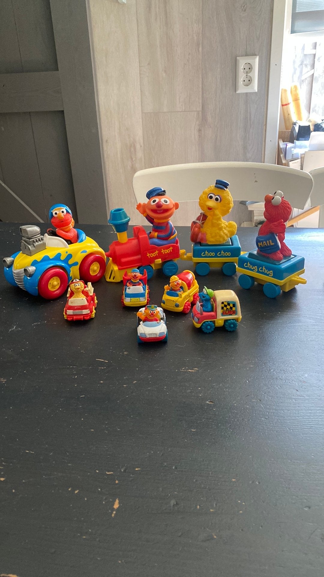 Veel sesamstraat figuren auto’s trein etc, Kinderen en Baby's, Ophalen of Verzenden, Zo goed als nieuw, Jongen of Meisje