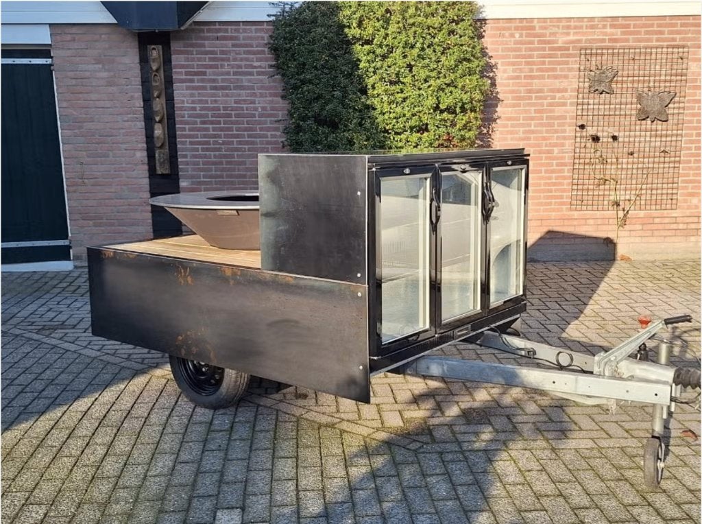 Unieke BBQ op Wielen huren?  BBQ huren, Tuin en Terras, Ophalen of Verzenden, Nieuw, Onbekend