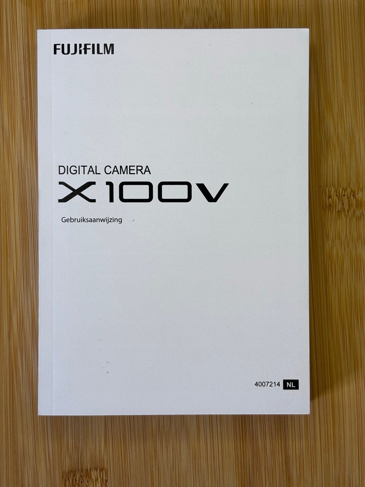 Fujifilm X100V Gebruiksaanwijzing - Nederlandstalig, Nieuw, Ophalen of Verzenden, Fujifilm, Compactcamera