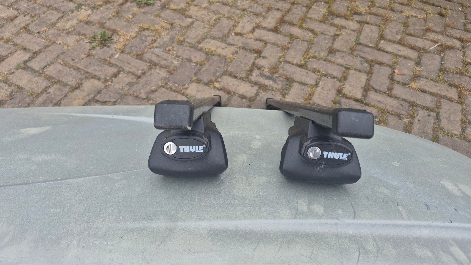 Thule dakdragers voor auto 853-2341-06 D193, Auto diversen, Dakdragers, Ophalen, Gebruikt