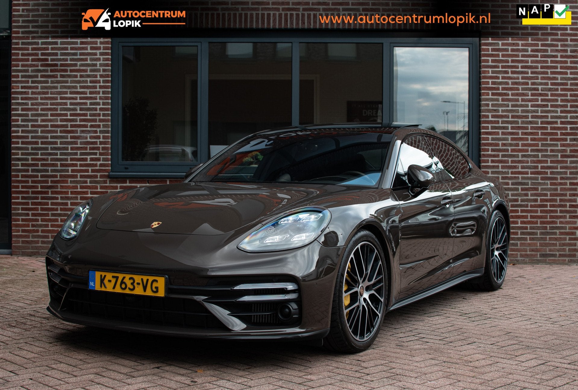 Porsche Panamera 4.0 Turbo S E-Hybrid 700PK|Keramisch|Burmes, Automaat, Gebruikt, Bruin, 4 stoelen