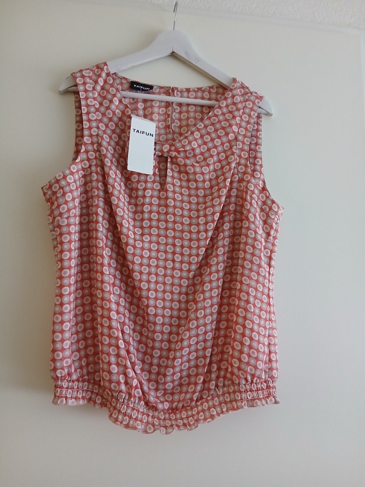 Prachtige blouse mét prijskaartje van TAIFUN. Maat 44., Kleding | Dames, Verzenden, Maat 42/44 (L), Nieuw, Taifun