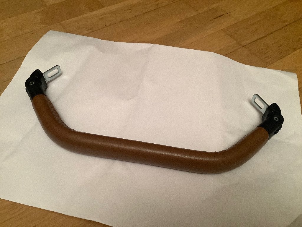 Mutsy Nio kinderwagen veiligheidsbeugel buggy beugel, Ophalen, Zo goed als nieuw