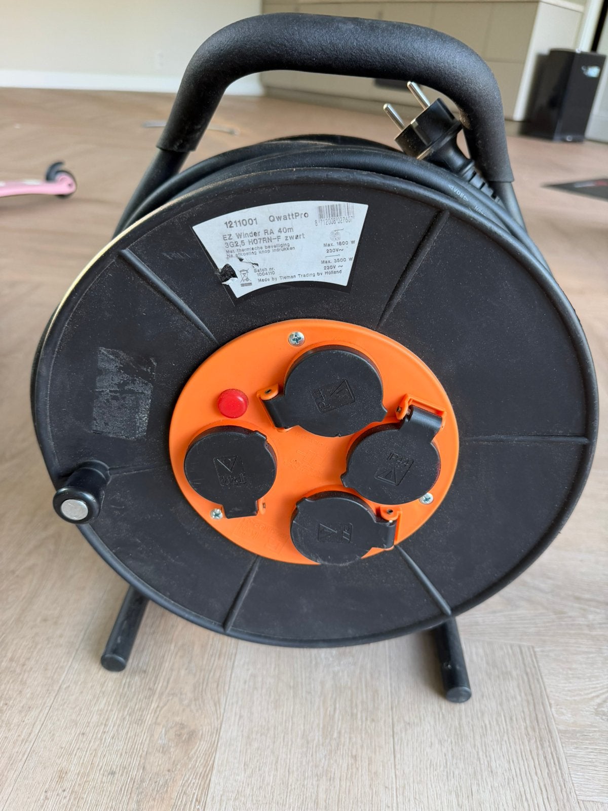 QwattPro kabelhaspel EZ Winder RA 40m 3G2,5, Ophalen of Verzenden, Zo goed als nieuw, Apparatuur