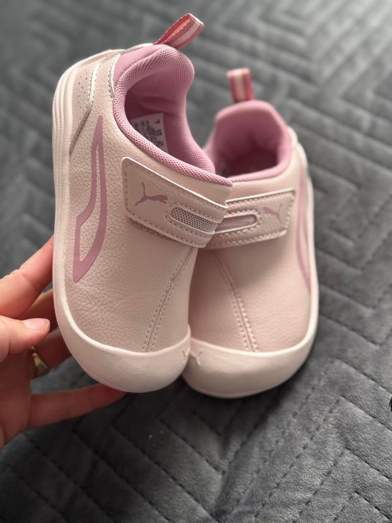 Nieuwe Puma Kitten sneakers - Zachtroze, Ophalen of Verzenden, Zo goed als nieuw