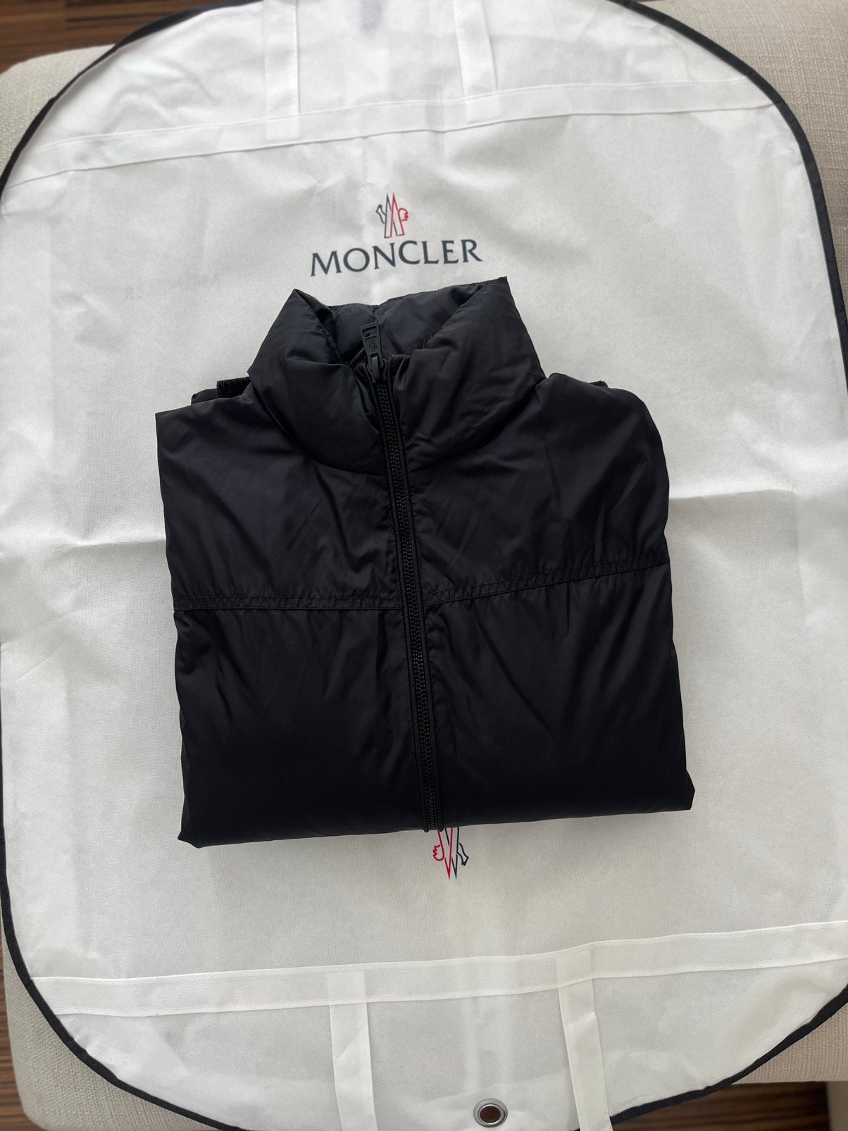 Moncler Hybrid Puffer Cardigan Jacket voor heren in zwart(S), Ophalen of Verzenden, Nieuw, Overige typen