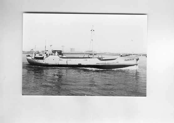 scheepvaart-foto-marcelle, Ophalen of Verzenden, Zo goed als nieuw, Motorboot, Boek of Tijdschrift