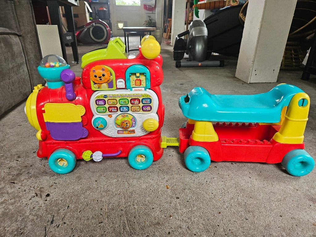 Speelgoed V- tec speeltrein, Ophalen, Gebruikt, 2 tot 4 jaar