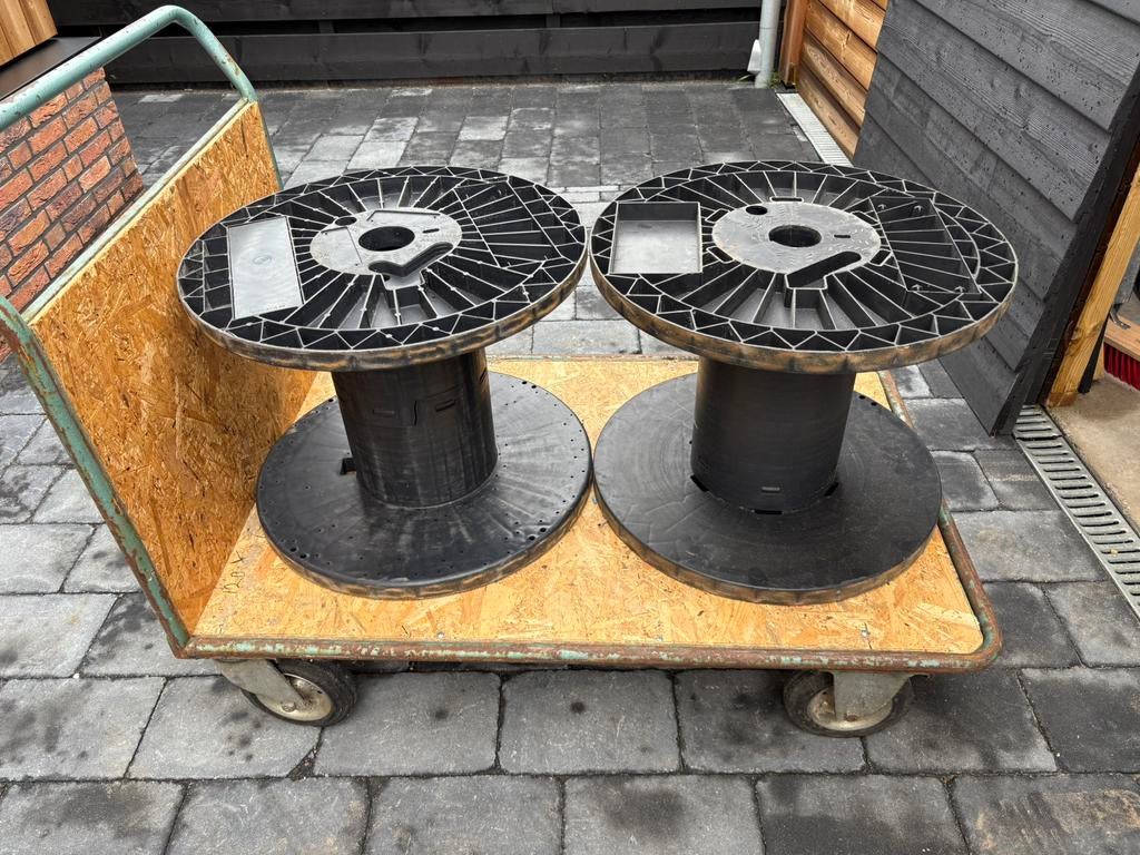 3 Kunstof Haspels  voor decoratie of voor kabel en/ of slang, Ophalen, Zo goed als nieuw, X, X