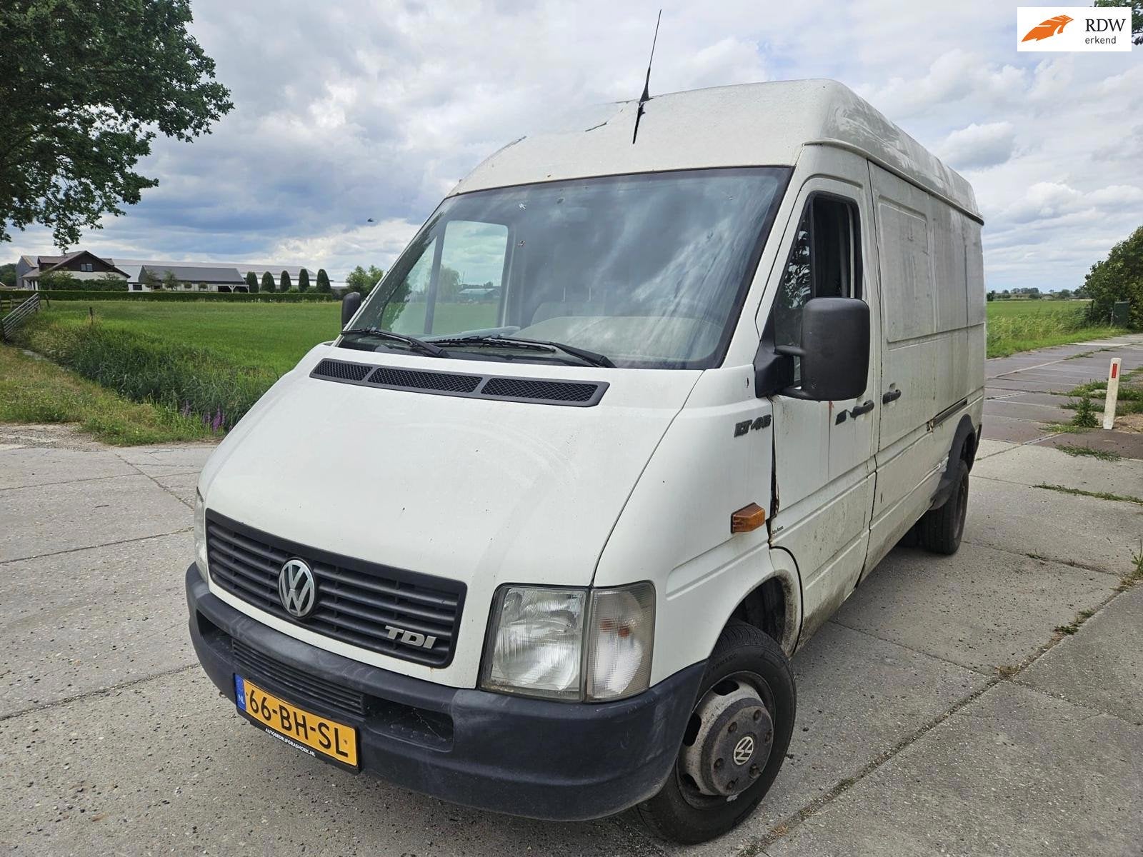 Volkswagen LT 46A 2.5 TDI lang/ dubbellucht/ bj 2003/ EXPORT, Gebruikt, Volkswagen, 3000 kg, Origineel Nederlands
