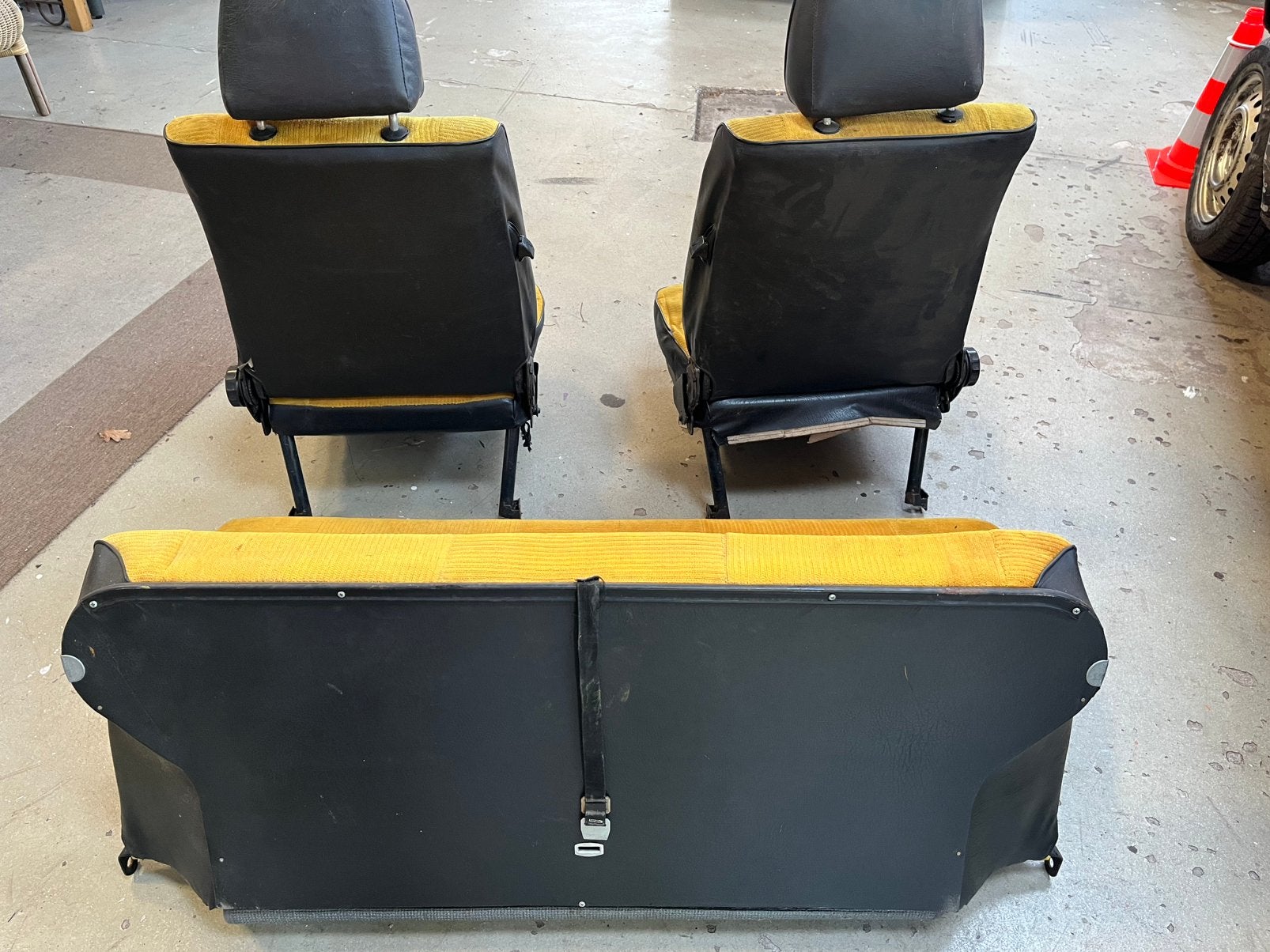 Kever stoelen en achterbank (geel), Ophalen, Gebruikt, Volkswagen