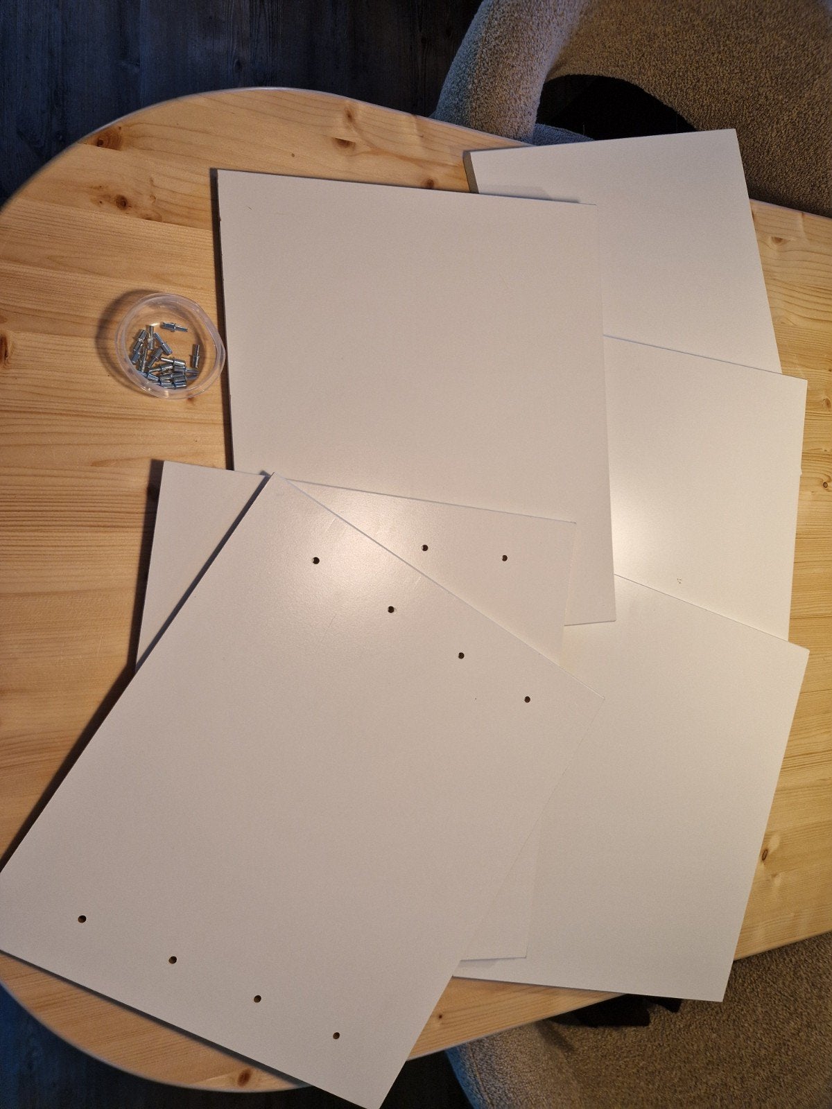 IKEA Kallax inzet met 4 planken (postvak), wit, Huis en Inrichting, Ophalen, Zo goed als nieuw