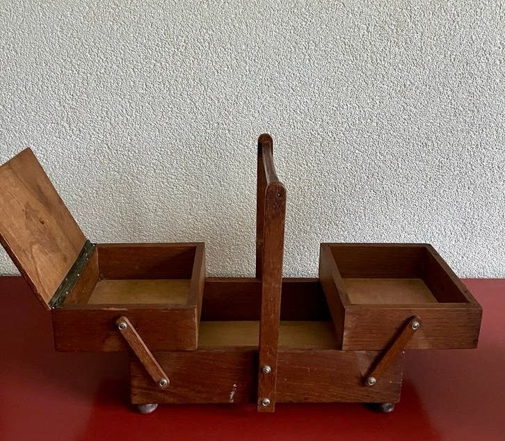 Antiek houten harmonica naaibox jaren 50, Antiek en Kunst, Ophalen of Verzenden