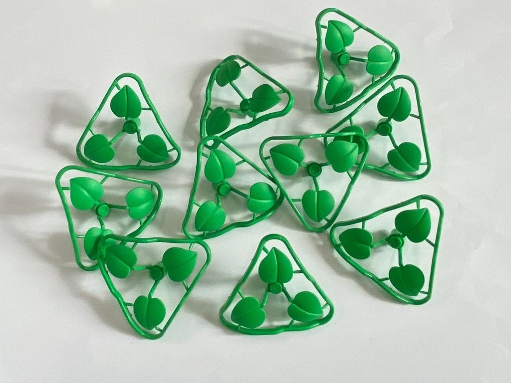 Partij 10x nieuwe Lego plant met 3 grote bladeren, Overige thema's, Lego, Nieuw, Ophalen of Verzenden