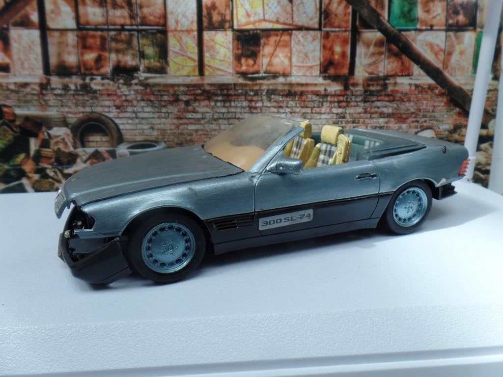 Mercedes 300 SL-24 modelauto - Beschadigd, Overige merken, Gebruikt, 1:50 of kleiner, Auto