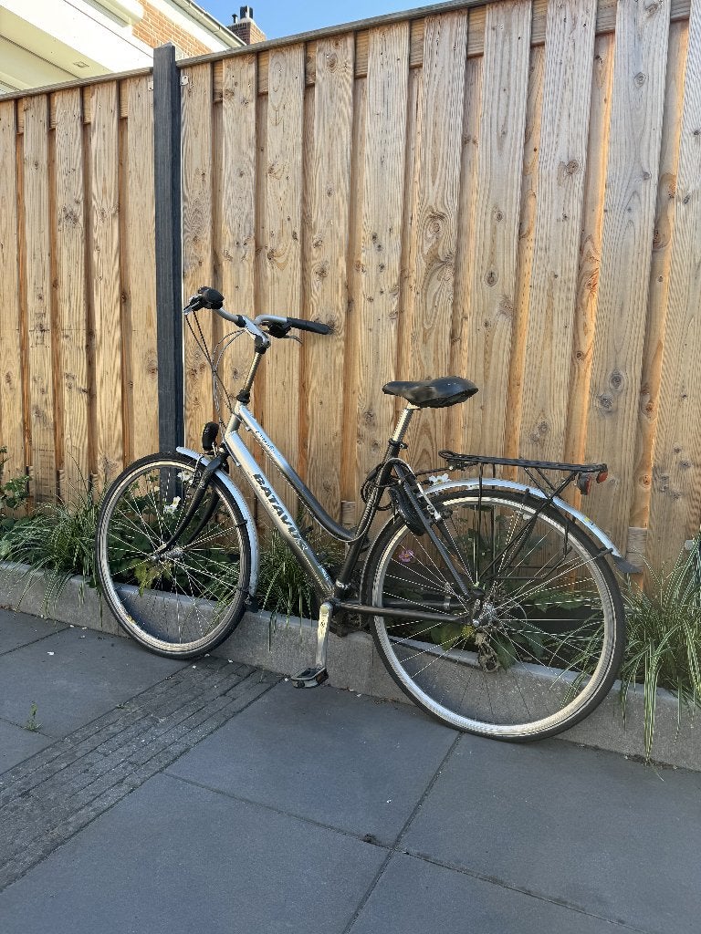 Batavus dames fiets met versnellingen, Fietsen en Brommers, Fietsen | Dames | Damesfietsen, Ophalen, Gebruikt, Velgrem, Versnellingen