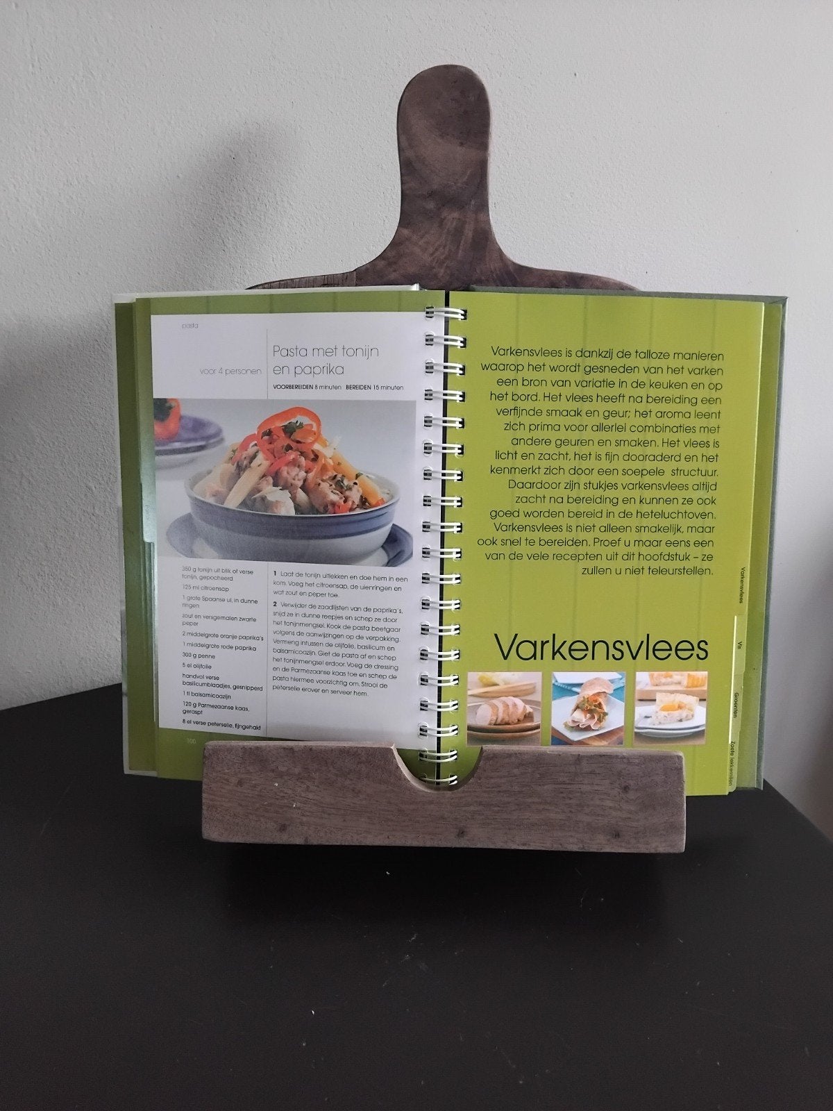 Nieuwe Sobere Houten Kookboekhouder van Mooss, Hout, Mooss, Onbekend, Nieuw