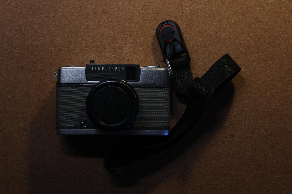 Olympus-pen EES-2, Ophalen of Verzenden, Gebruikt, Compact, Olympus