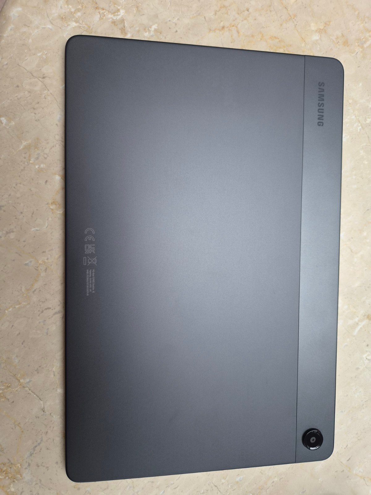 Galaxy Tab A9+ (5G, 11.0”) (Graphite) inclusief hoes, Ophalen, Galaxy Tab A9+, 11 inch, Zo goed als nieuw