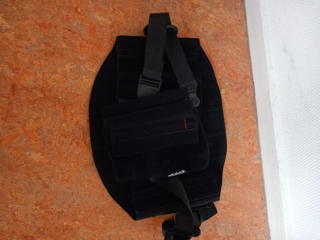 Rugdrager or rugbrace, Ophalen