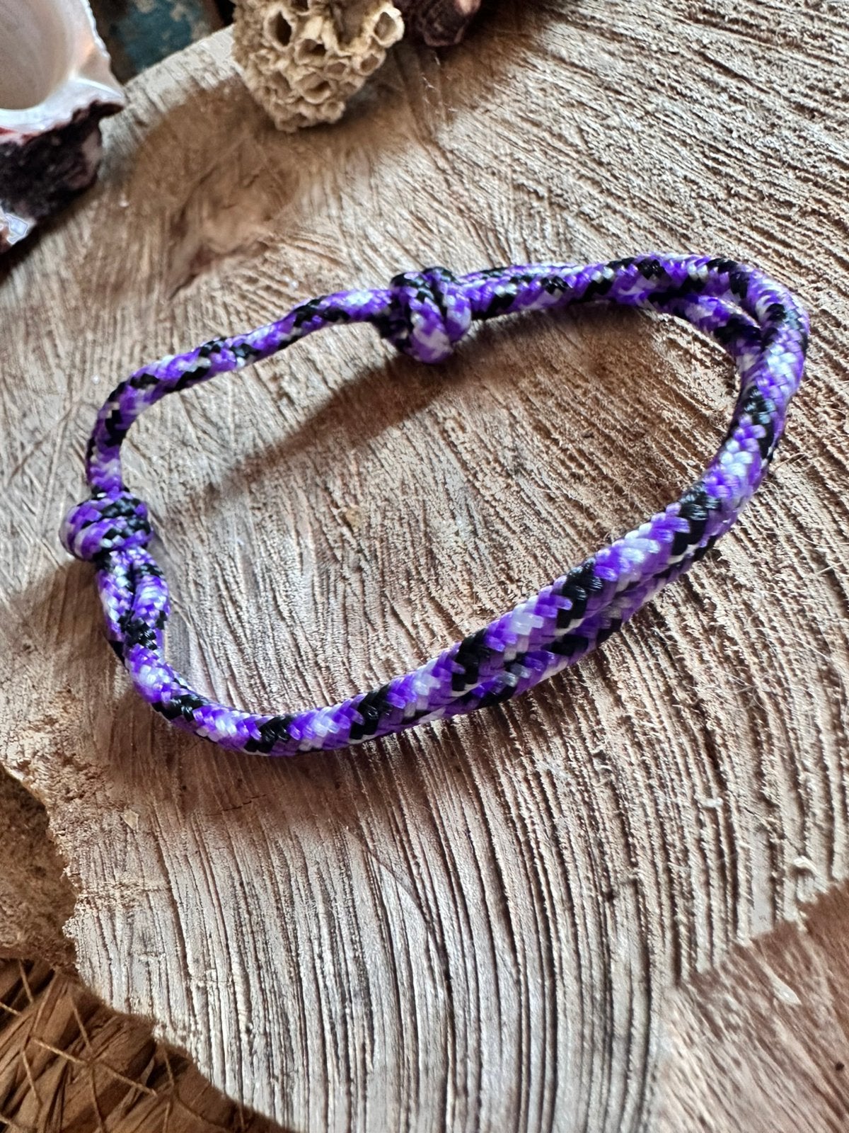 Trendy herenarmband / paars / surflife / beachwear / nieuw, Sieraden, Tassen en Uiterlijk, Armbanden, Ophalen of Verzenden, Nieuw