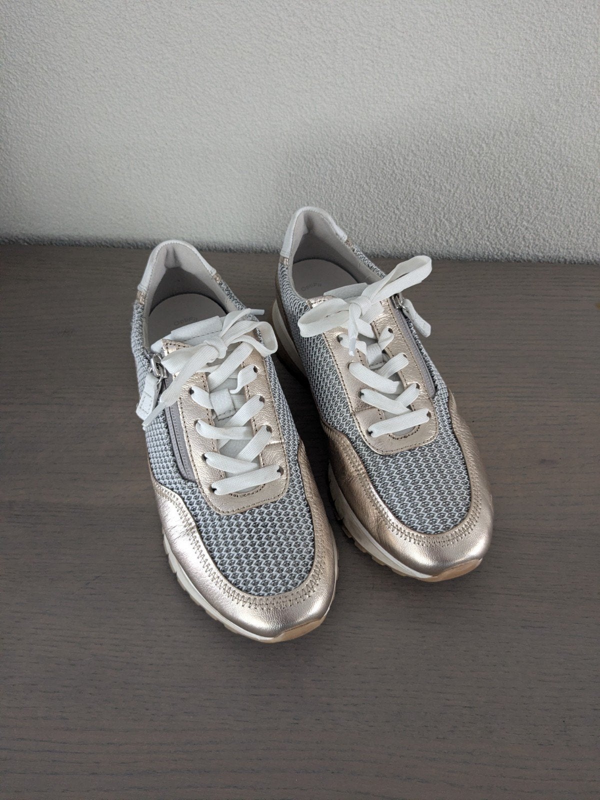 Sneakers van Gabor (mt. 4,5), Overige kleuren, Ophalen of Verzenden, Sneakers of Gympen, Zo goed als nieuw