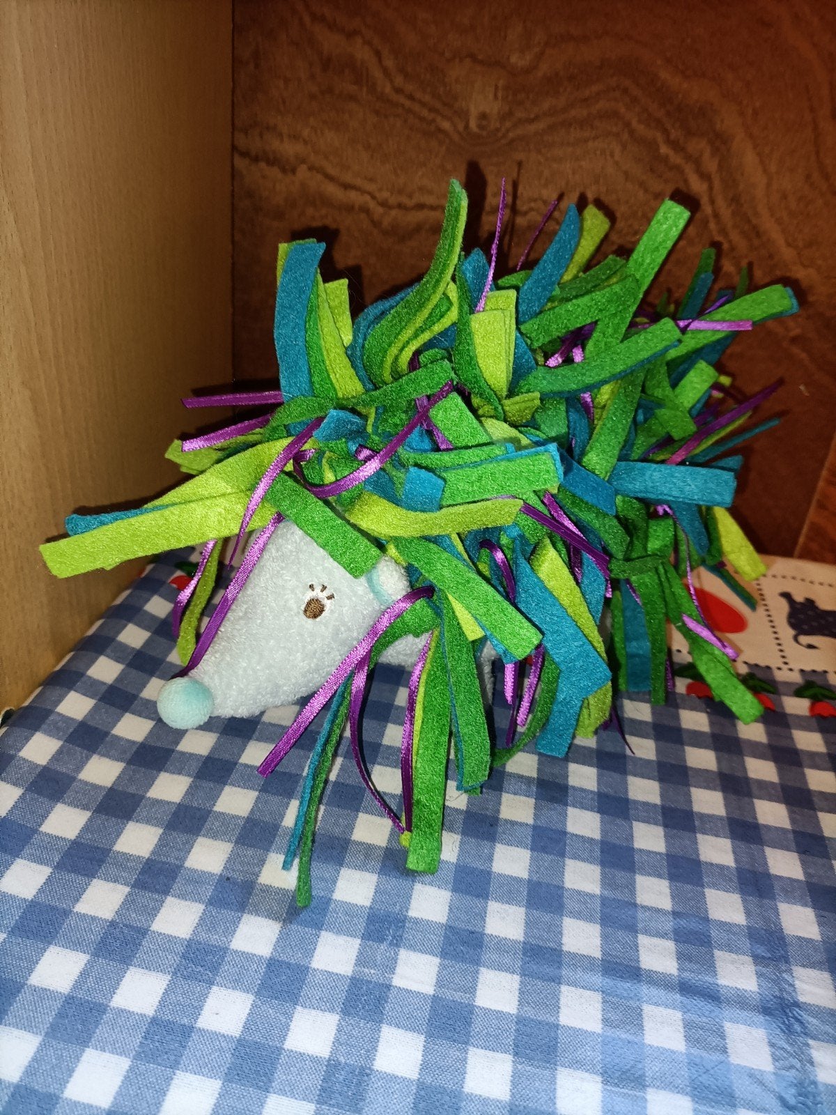 Happy Horse egel Knuffel met groene slierten 23 cm groot, Ophalen of Verzenden, Zo goed als nieuw, Elektrisch, Overige merken