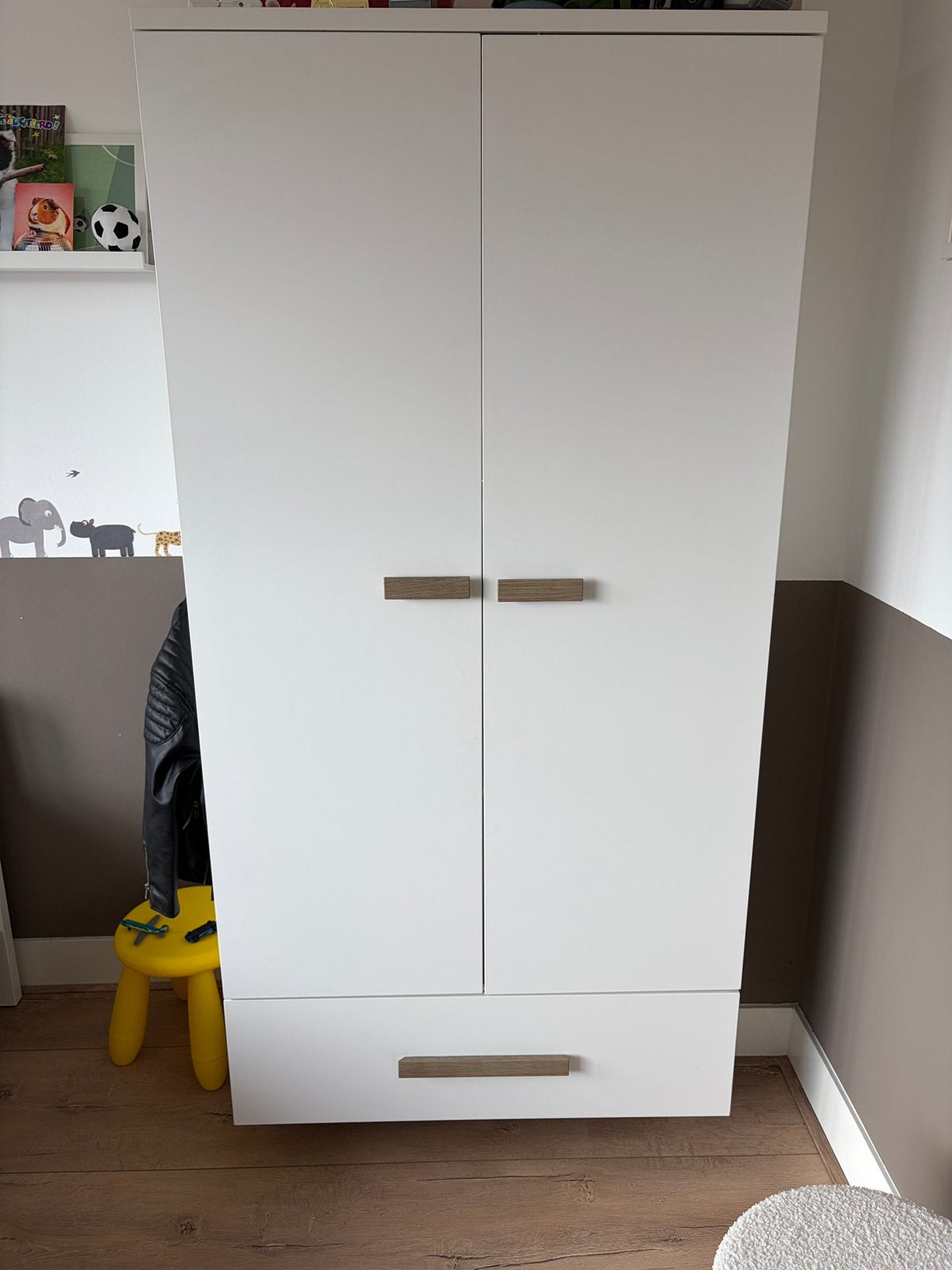 Kledingkast ZGAN, Ophalen, 50 tot 70 cm, 105 cm of meer, 100 cm of meer