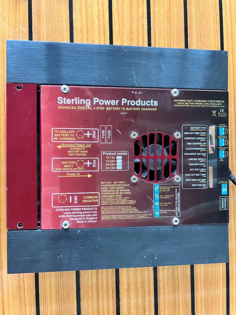 Te koop Sterling DC/DC  omvormer 12/24V 30A, Info@sterling-power.com, Gebruikt, Overige typen, Ophalen of Verzenden