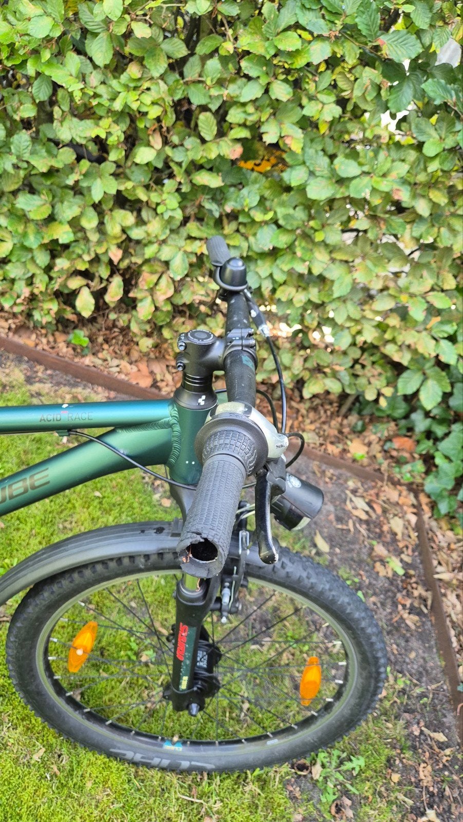 Foto 13 van Cube Acid 240 Mountainbike - Goed Onderhouden