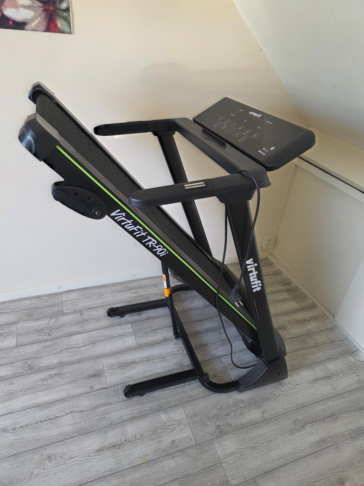 VirtuFit TR 90i Loopband, Ophalen