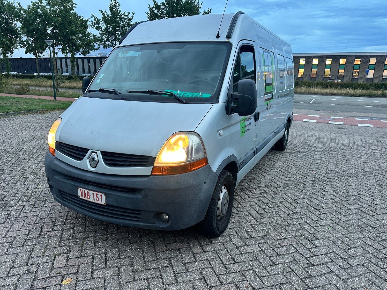 Renault Master L3H2 2.5d 2008 airco E4 export, Auto's, Bestelauto's, Bedrijf, Te koop