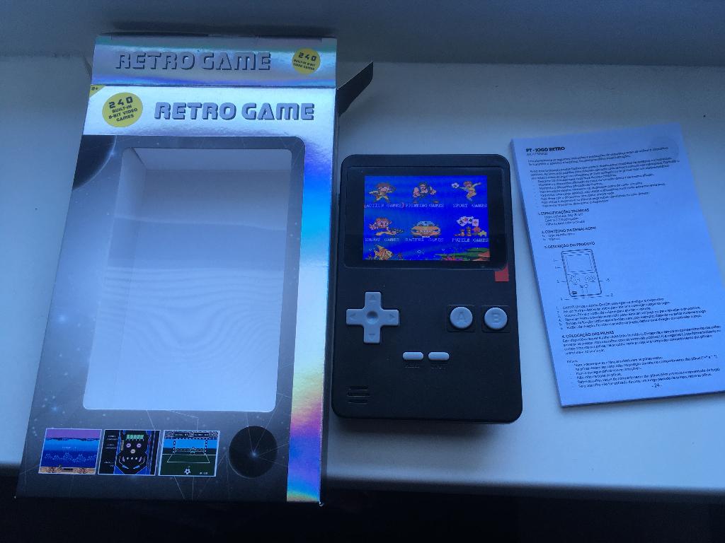 retro game console 240 spellen NIEUW in verpakking, Ophalen of Verzenden, Nieuw