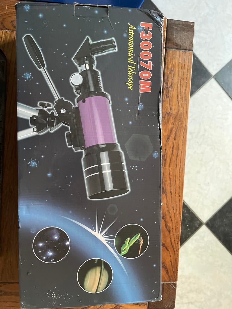 Astronomische Telescoop F30070M met Statief, Lenzentelescoop (refractor), Met statief, Ophalen of Verzenden, Zo goed als nieuw