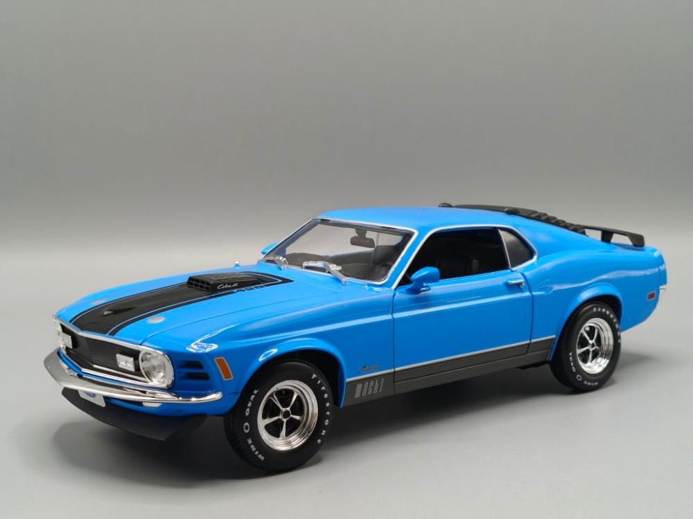 Maisto 1:18 Ford Mustang Mach 1 Coupé 1970 Grabber Blue NEW, Hobby en Vrije tijd, Modelauto's | 1:18, Maisto, Auto, Maisto, Nieuw