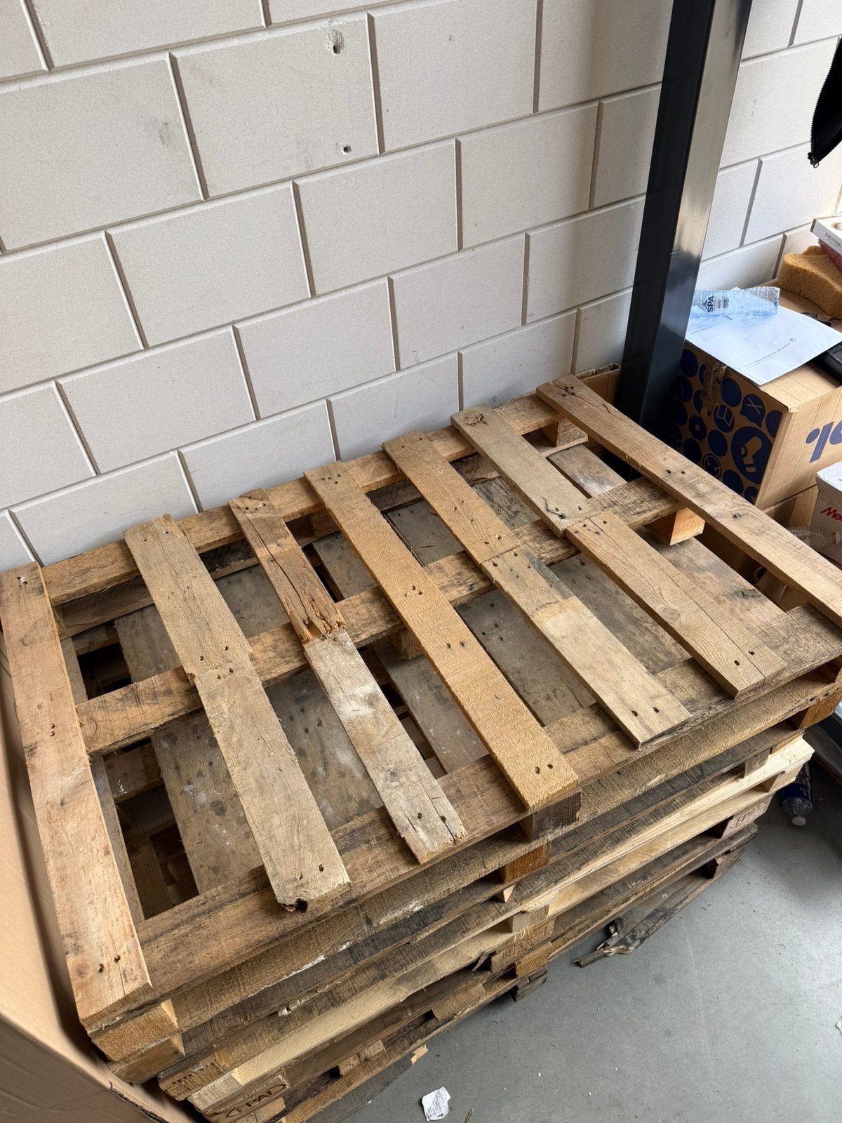 gratis pallet, Ophalen, Zo goed als nieuw, 50 mm of meer, Minder dan 200 cm